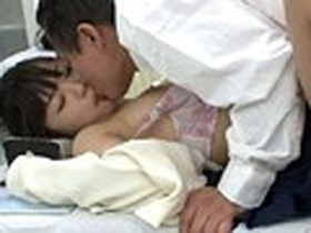 中○生保健室盗撮　サンプル画像07